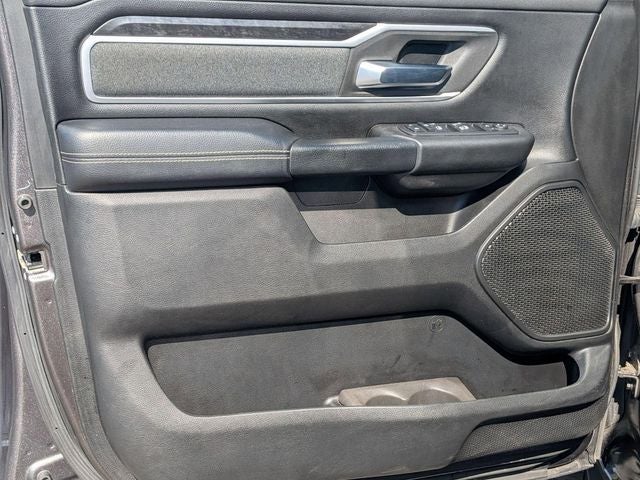 2020 RAM 1500 Big Horn Crew Cab 4x4 5'7' Box