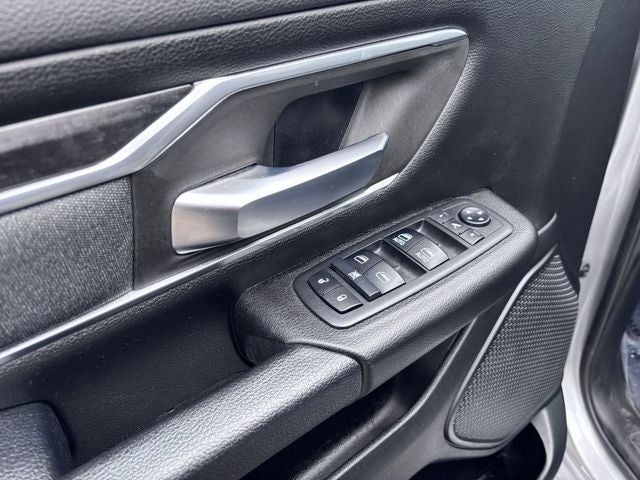 2019 RAM 1500 Big Horn/Lone Star Crew Cab 4x4 5'7' Box