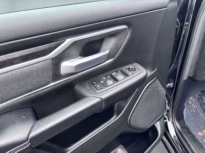 2020 RAM 1500 Big Horn Crew Cab 4x4 5'7' Box