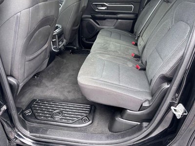 2020 RAM 1500 Big Horn Crew Cab 4x4 5'7' Box