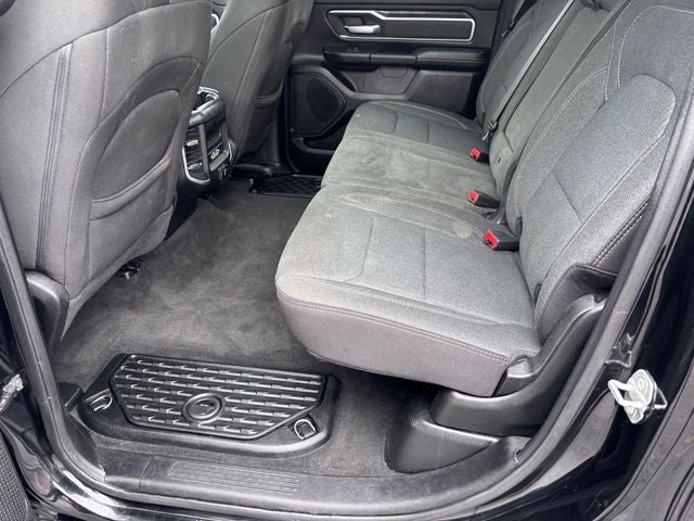 2020 RAM 1500 Big Horn Crew Cab 4x4 5'7' Box