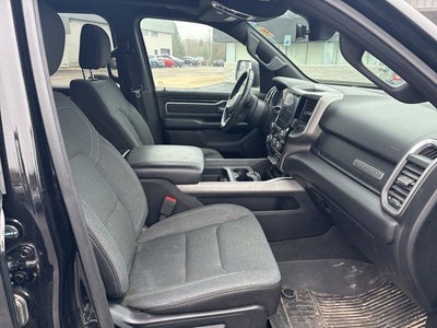 2020 RAM 1500 Big Horn Crew Cab 4x4 5'7' Box