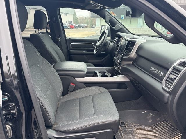 2020 RAM 1500 Big Horn Crew Cab 4x4 5'7' Box