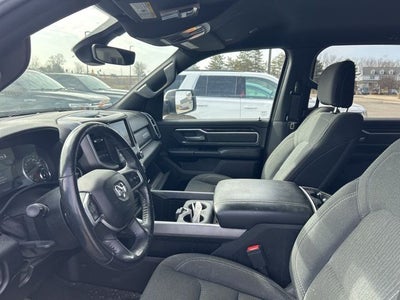 2020 RAM 1500 Big Horn Crew Cab 4x4 5'7' Box