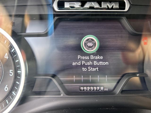 2020 RAM 1500 Big Horn Crew Cab 4x4 5'7' Box