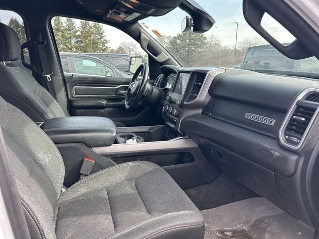2020 RAM 1500 Big Horn Crew Cab 4x4 5'7' Box