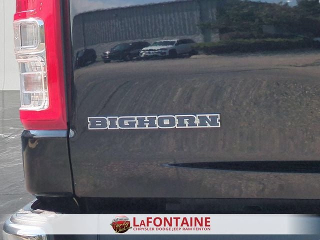 2021 RAM 1500 Big Horn Crew Cab 4x4 5'7' Box