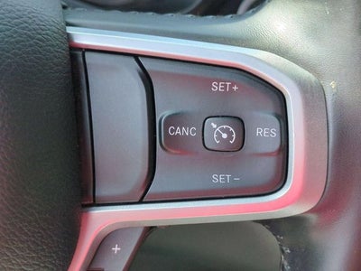 2021 RAM 1500 Big Horn Crew Cab 4x4 5'7' Box