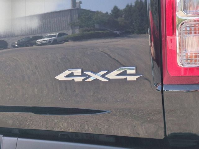 2021 RAM 1500 Big Horn Crew Cab 4x4 5'7' Box