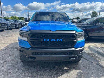 2023 RAM 1500 Big Horn Crew Cab 4x4 5'7' Box