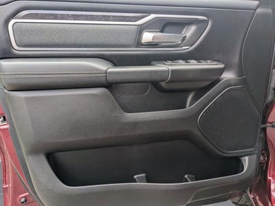 2022 RAM 1500 Big Horn Crew Cab 4x4 5'7' Box