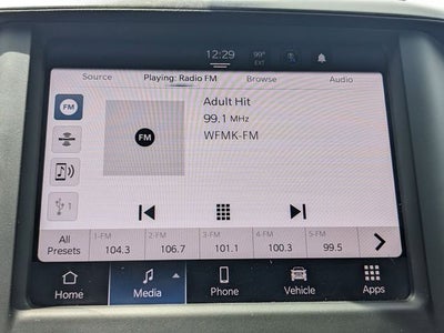 2022 RAM 1500 Big Horn Crew Cab 4x4 5'7' Box