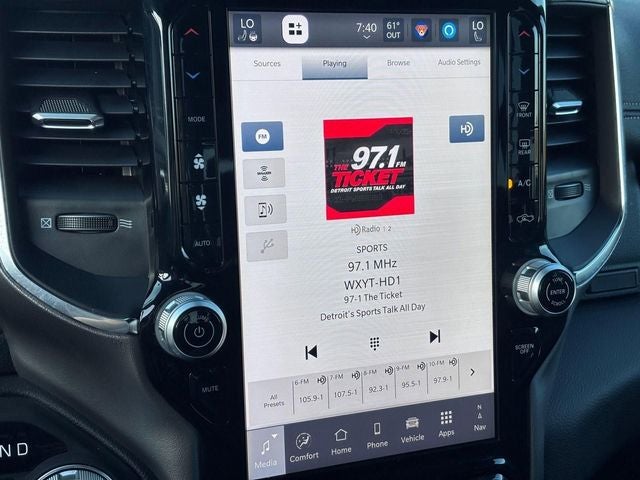 2026 RAM 1500 Laramie Crew Cab 4x4 5'7' Box