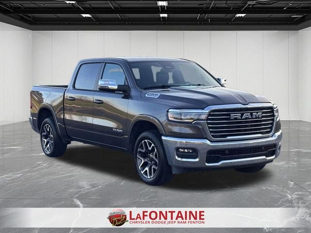 2026 RAM 1500 Laramie Crew Cab 4x4 5'7' Box