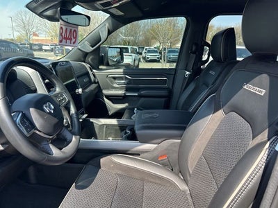 2023 RAM 1500 Laramie Crew Cab 4x4 5'7' Box