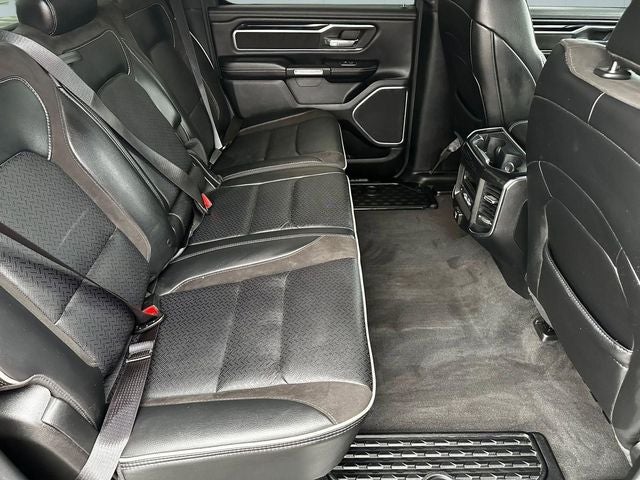 2021 RAM 1500 Laramie Crew Cab 4x4 5'7' Box