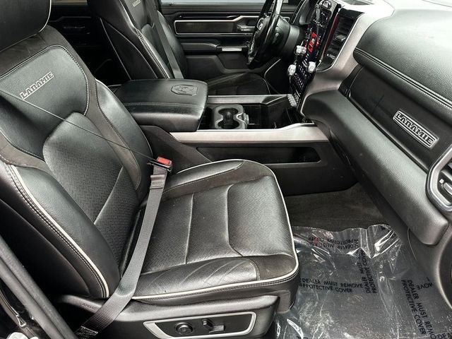 2021 RAM 1500 Laramie Crew Cab 4x4 5'7' Box