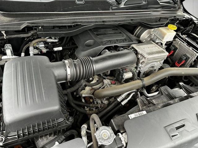 2021 RAM 1500 Laramie Crew Cab 4x4 5'7' Box