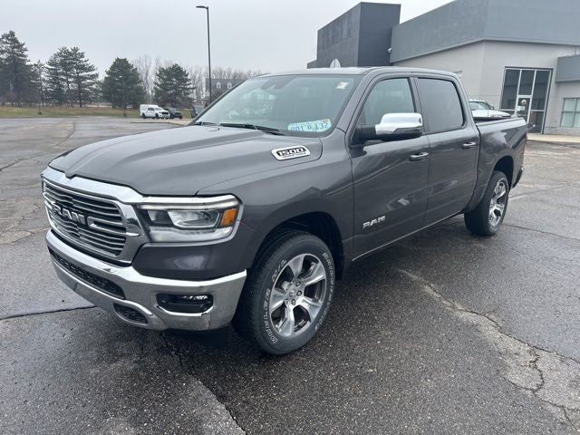 2023 RAM 1500 Laramie Crew Cab 4x4 5'7' Box