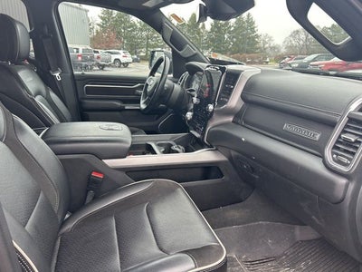 2023 RAM 1500 Laramie Crew Cab 4x4 5'7' Box