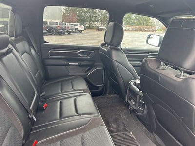 2023 RAM 1500 Laramie Crew Cab 4x4 5'7' Box