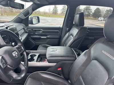 2023 RAM 1500 Laramie Crew Cab 4x4 5'7' Box