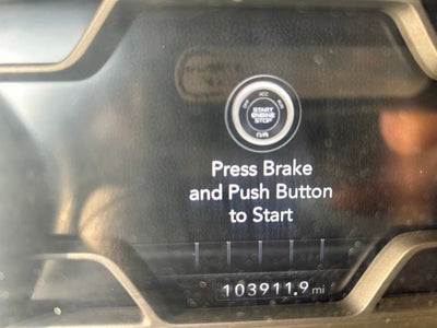 2020 RAM 1500 Laramie Crew Cab 4x4 5'7' Box