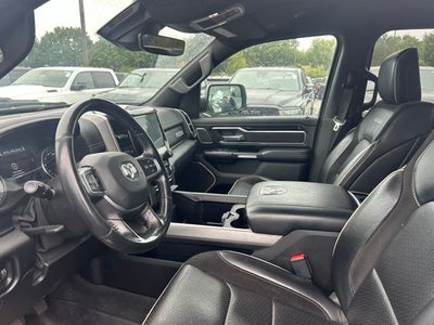 2022 RAM 1500 Laramie Crew Cab 4x4 6'4' Box