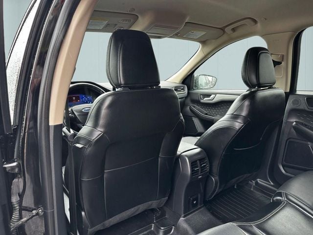 2020 Ford Escape Titanium Hybrid