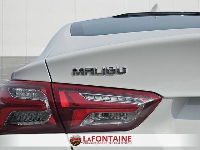 2022 Chevrolet Malibu FWD LT