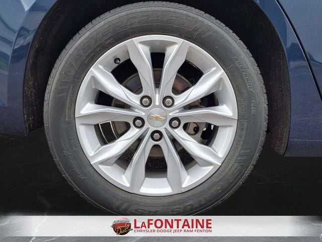 2022 Chevrolet Malibu FWD LT