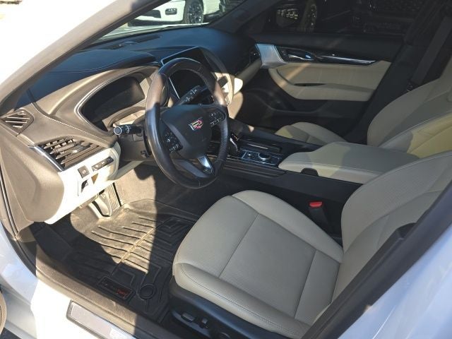 2022 Cadillac CT5 Premium Luxury