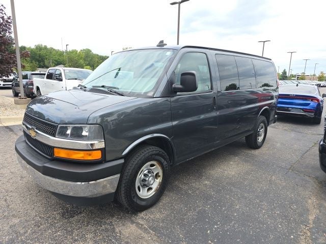 2017 Chevrolet Express 2500 LT