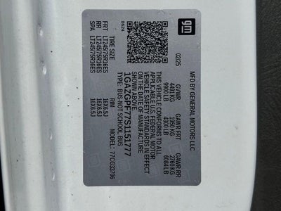 2025 Chevrolet Express Passenger RWD 3500 Extended Wheelbase LT