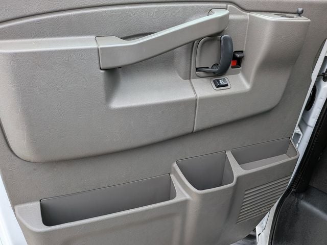 2023 Chevrolet Express 3500 LT Passenger