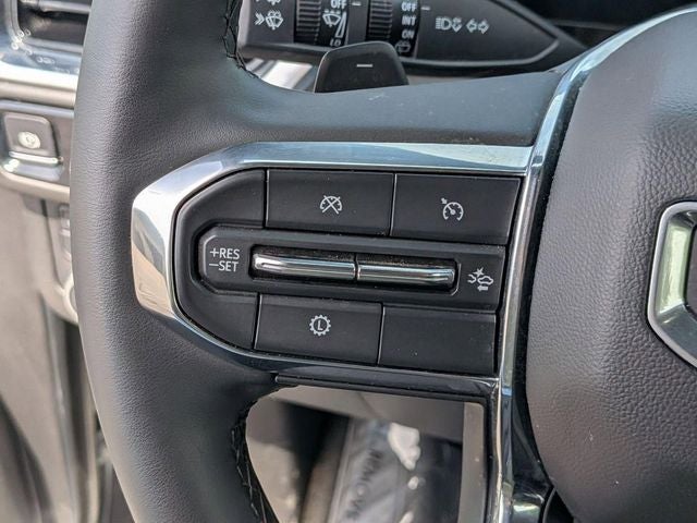 2025 GMC Yukon 4WD Denali