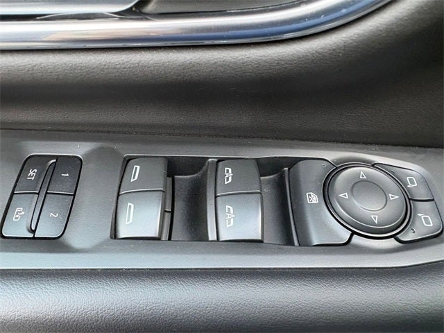 2021 GMC Yukon XL 4WD SLT