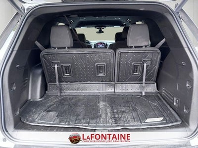2023 Chevrolet Traverse FWD LT Cloth