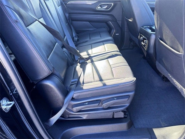 2023 Chevrolet Suburban 4WD RST