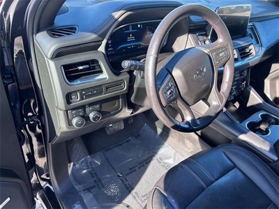 2023 Chevrolet Suburban 4WD RST