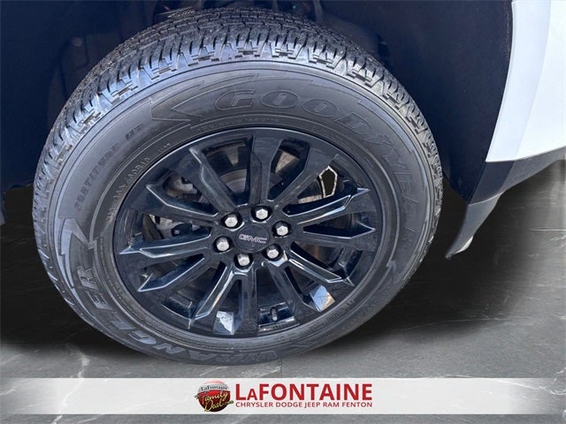 2022 GMC Canyon 4WD Crew Cab Short Box Elevation