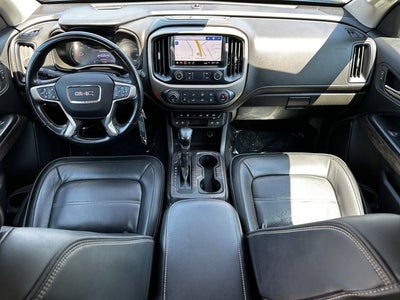 2022 GMC Canyon 4WD Crew Cab Short Box Denali