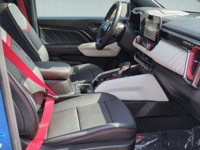 2023 GMC Canyon AT4X