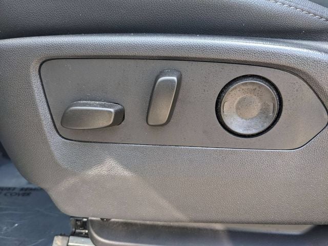 2024 GMC Sierra 1500 4WD Crew Cab Short Box Elevation with 3SB
