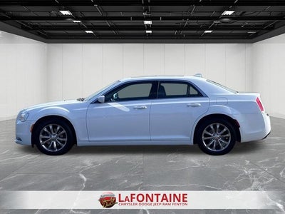 2019 Chrysler 300 Touring L AWD