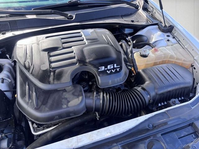 2019 Chrysler 300 Touring L AWD