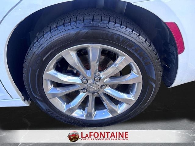 2019 Chrysler 300 Touring L AWD