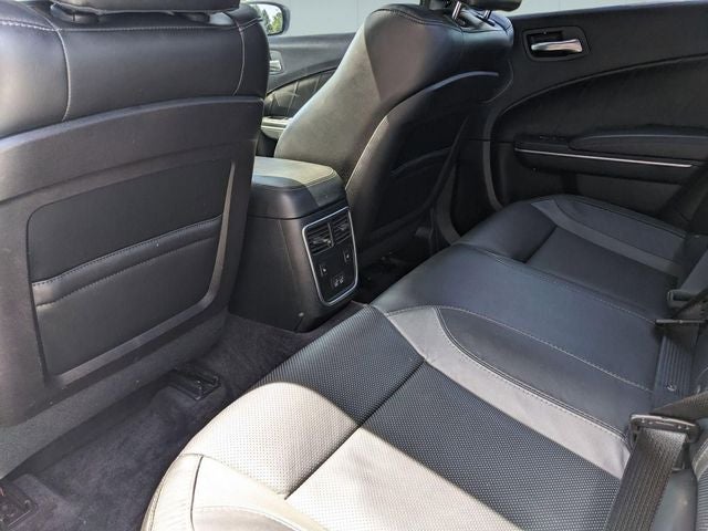 2017 Dodge Charger SXT AWD