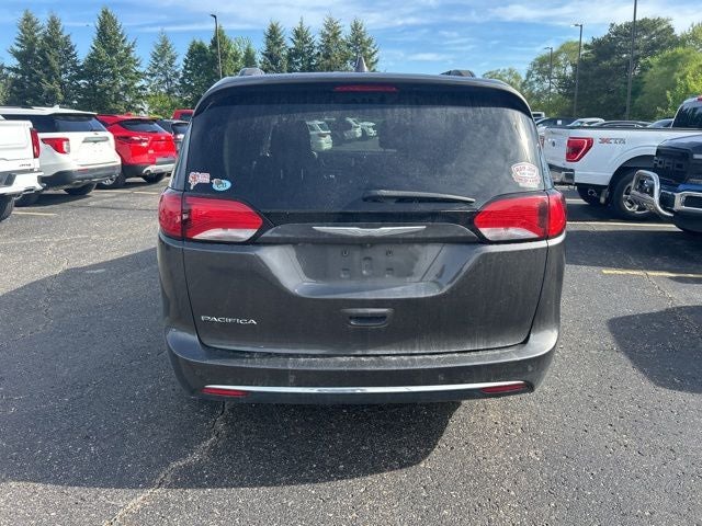 2017 Chrysler Pacifica Touring L