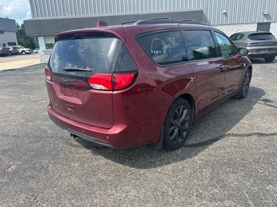 2020 Chrysler Pacifica Touring L Plus